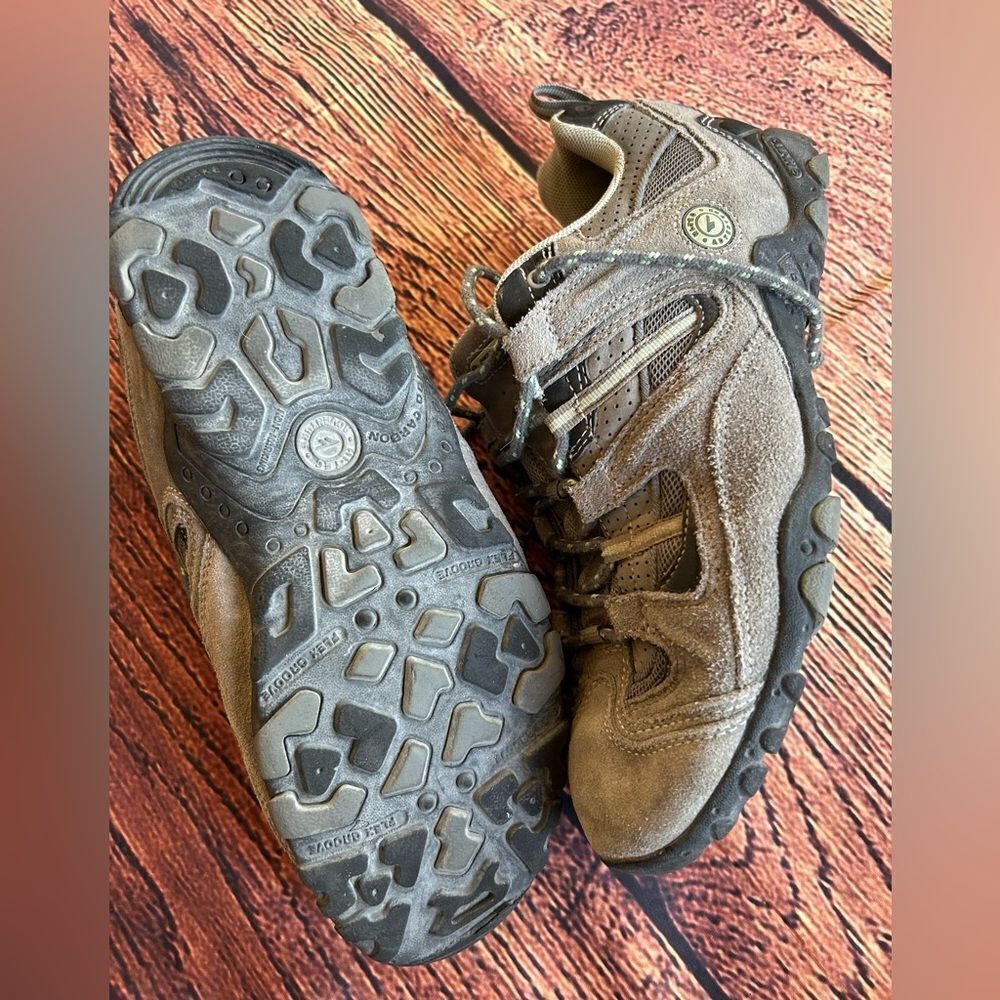 Hi-Tec Adventure Flex Groove Grey Hiking Trail Shoes, Wmns Sz 9.5 - Picture 4 of 12
